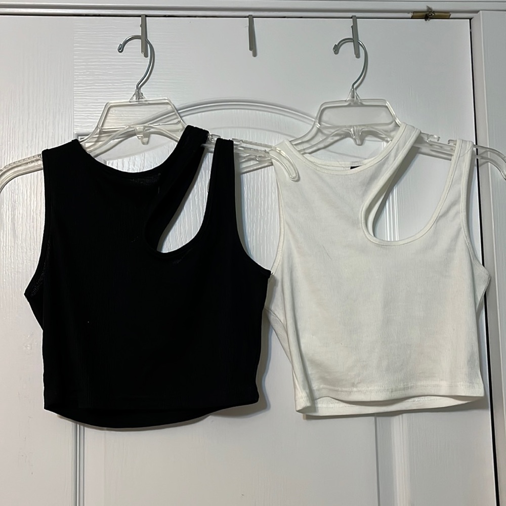 Black and white cropped tank with cutout